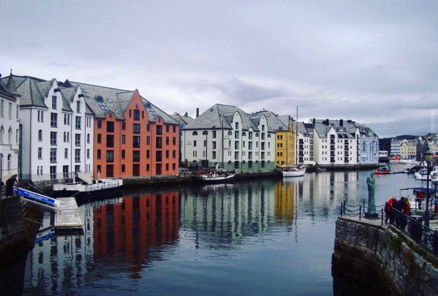 Lugar Ålesund