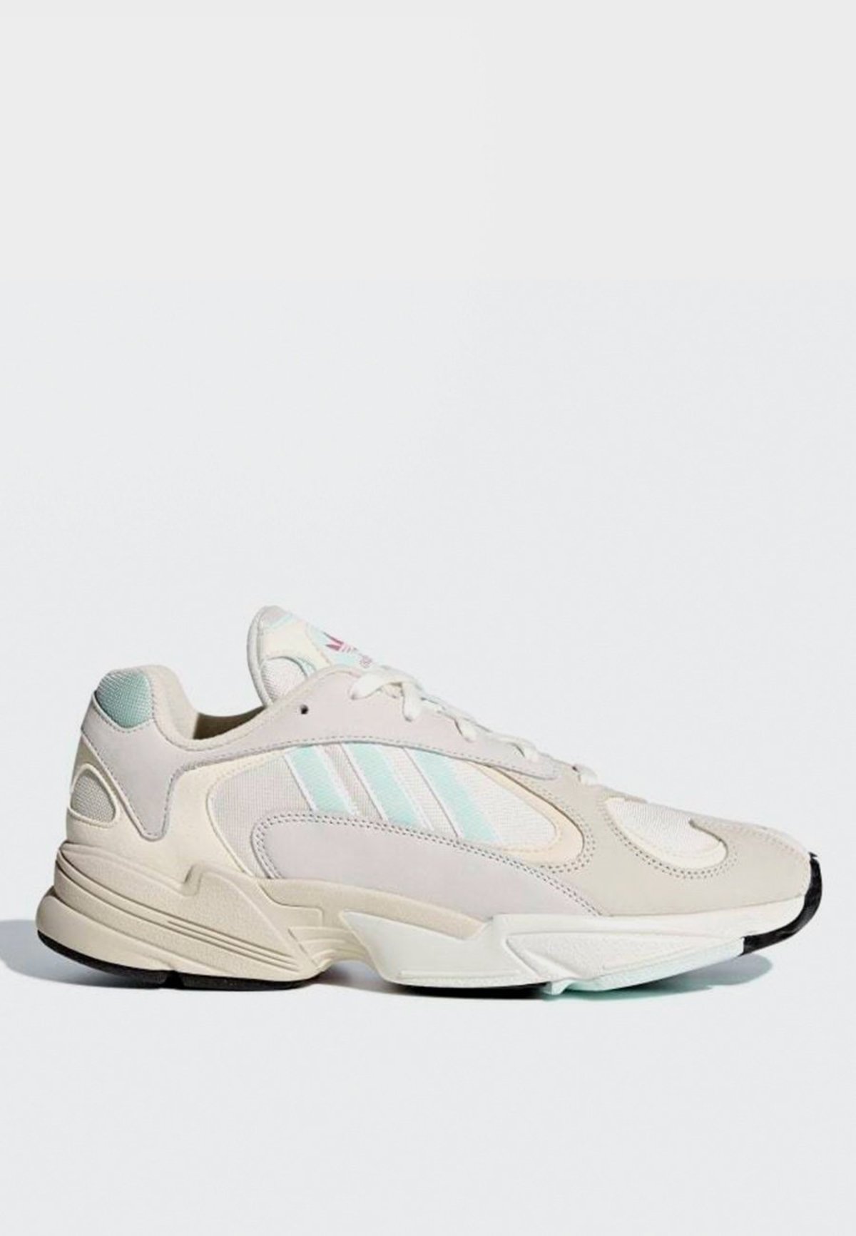 Producto ADIDAS YUNG-1
OFF WHITE/ICE MINT/ECRU TINT