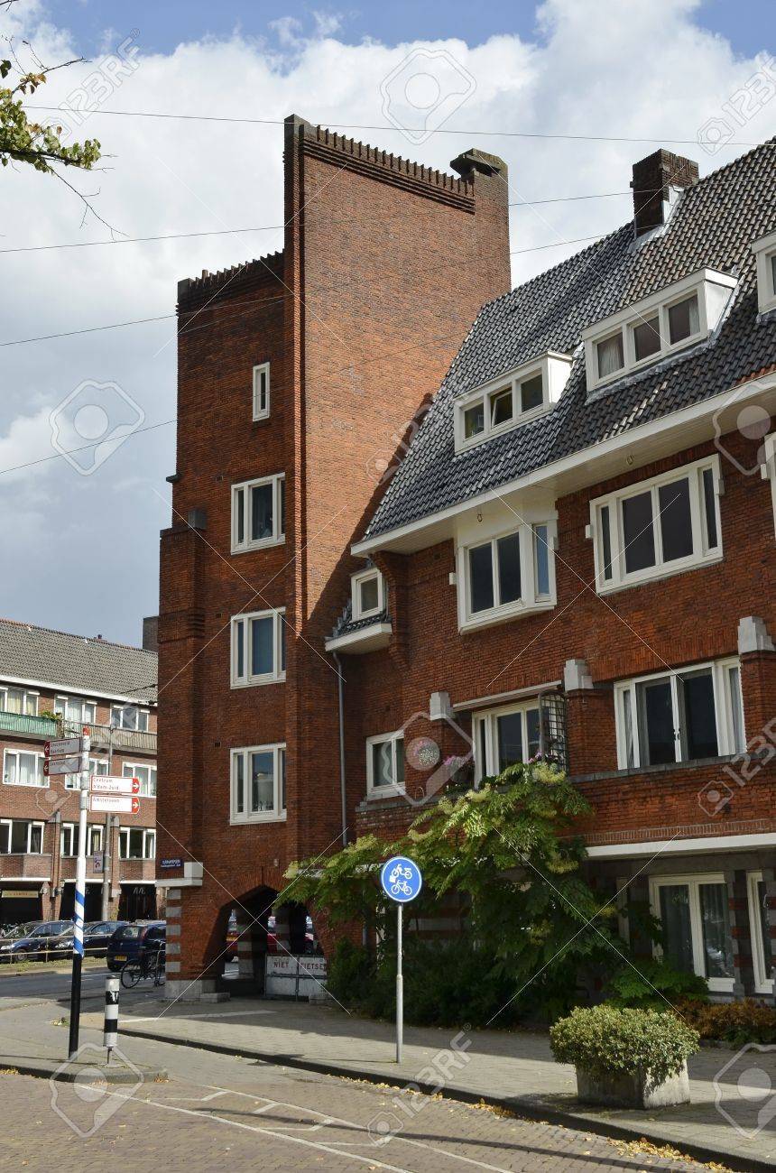 Place Surinameplein