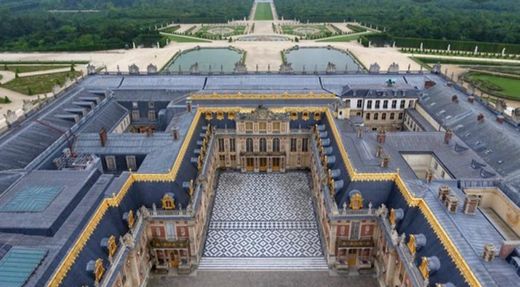 Versailles