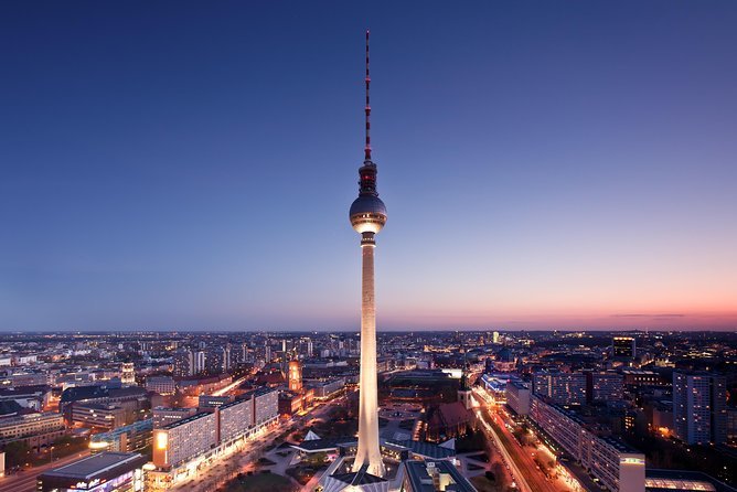 Lugar Berlin-Müggelberge TV Tower