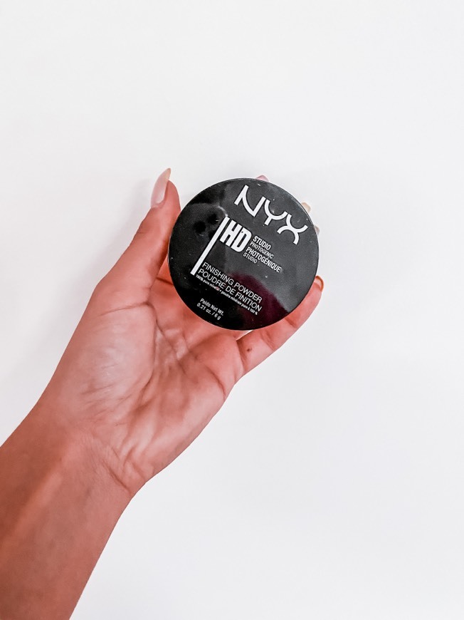 Social STUDIO FINISHING POWDER