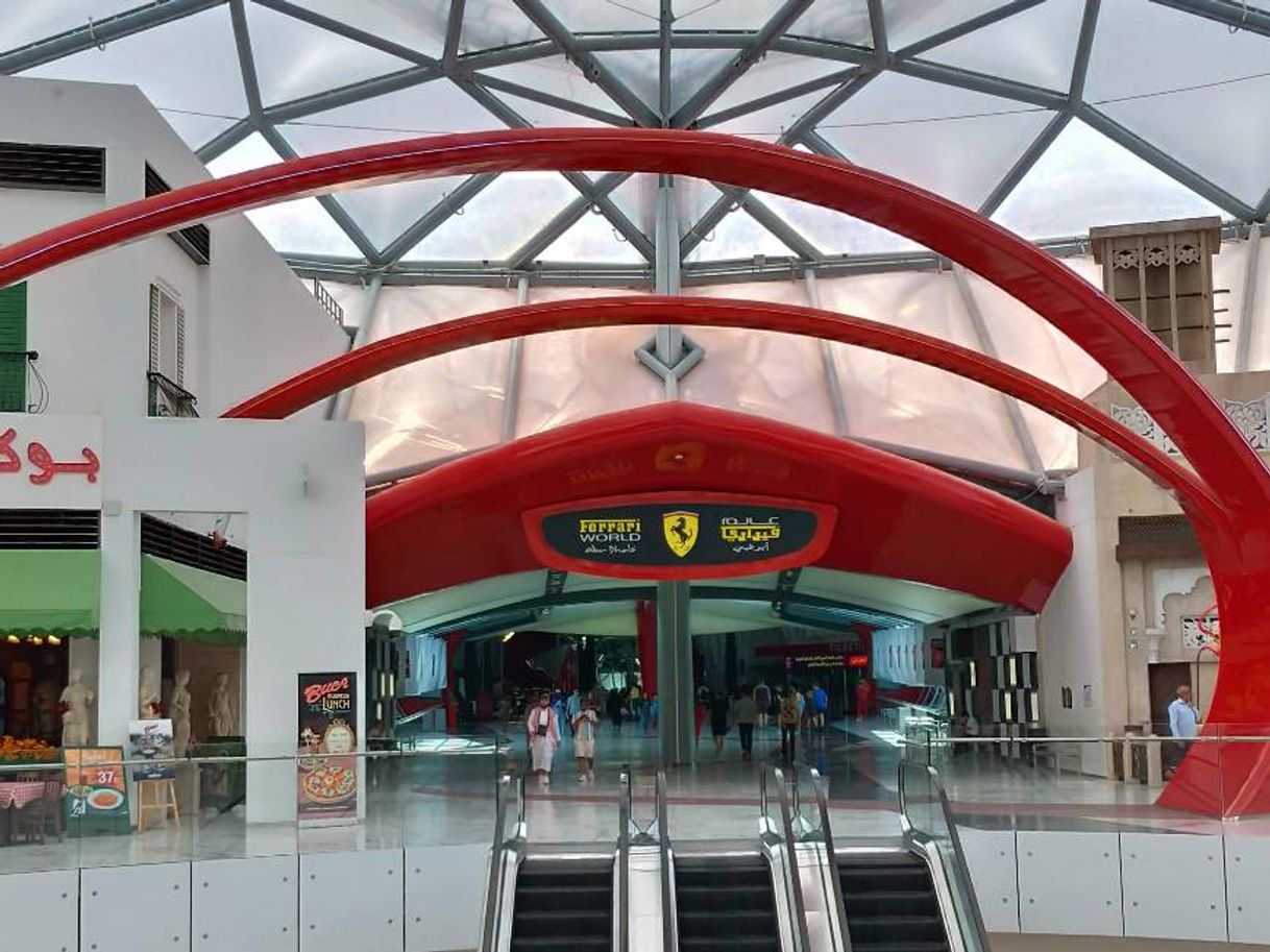 Lugar Ferrari World