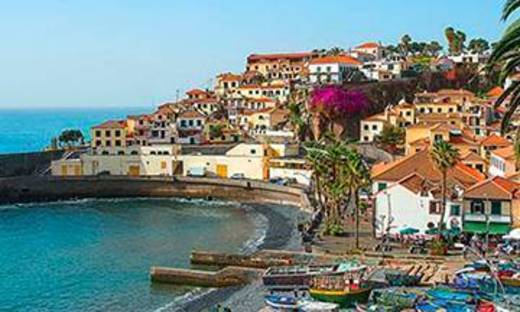 Baía de Câmara de Lobos