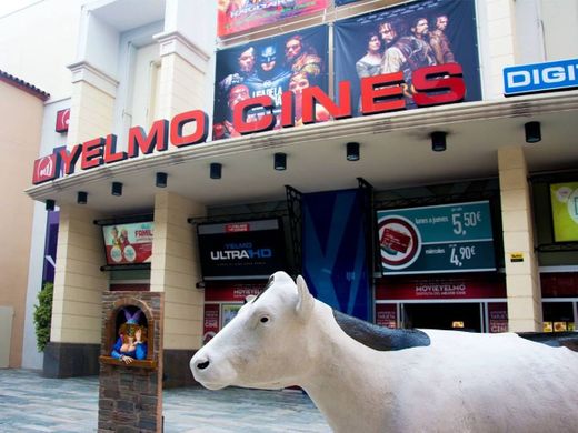 Yelmo Cines Plaza Mayor