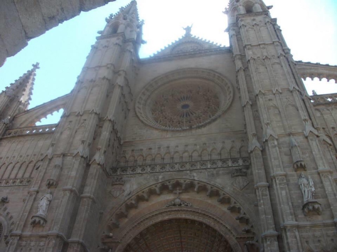 Lugar Catedral-Basílica de Santa María de Mallorca