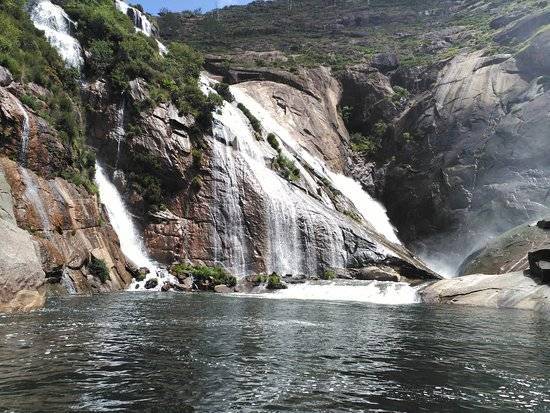 Lugar Cascada de Ézaro