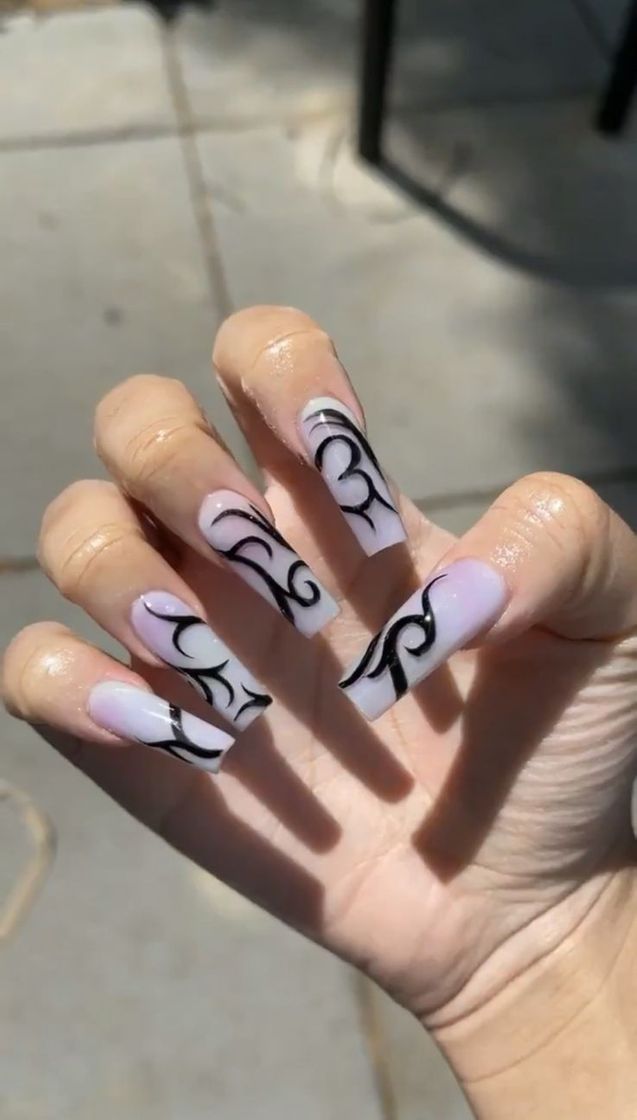 Fashion nails