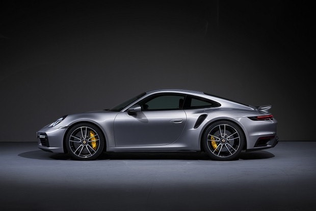 Fashion Porsche 992 Turbo S