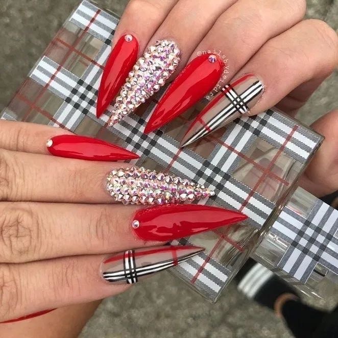 Burberry 