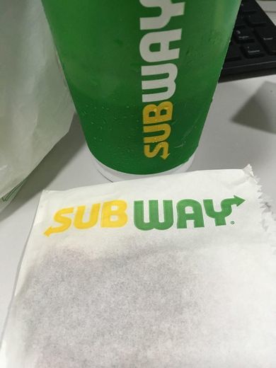 Restaurants Subway