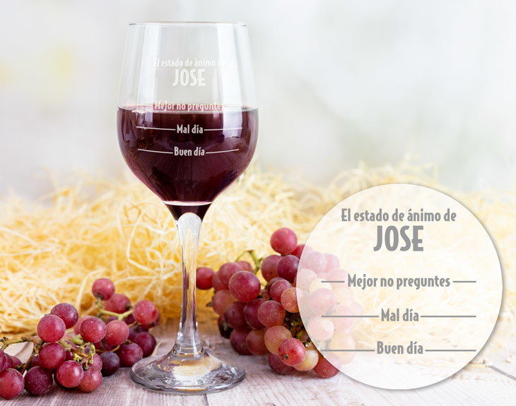Copa de vino grabada "El estado de ánimo de"