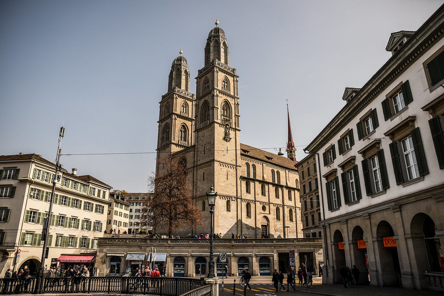 Places Grossmünsterplatz