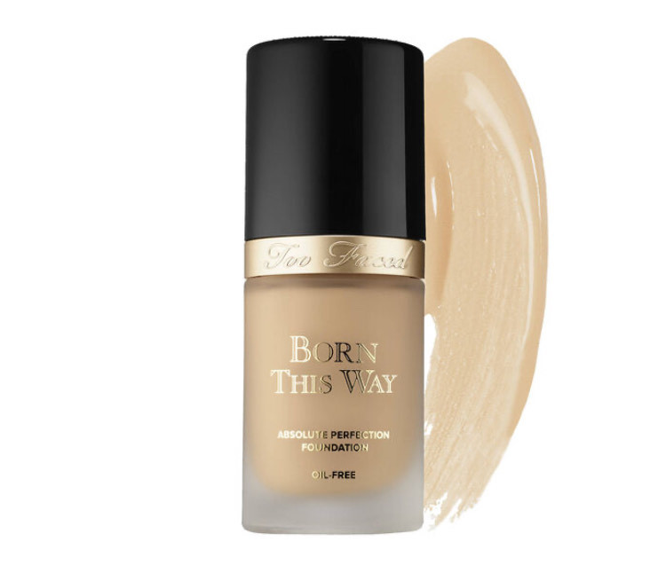 Social Too Faced Born This Way Base