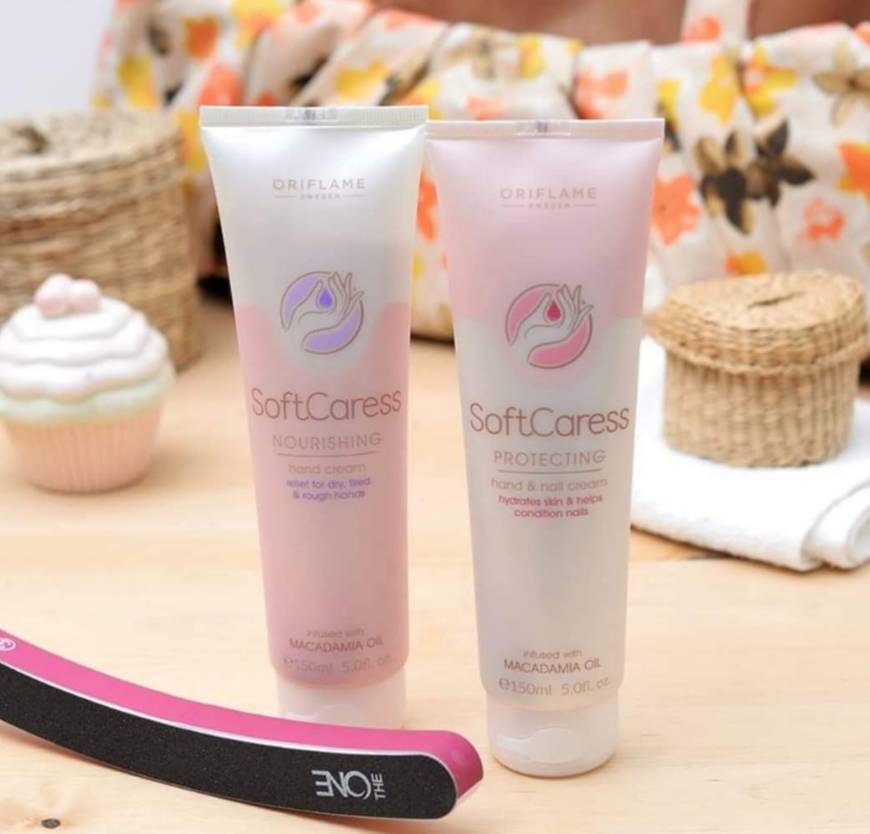 Social Creme de mãos hidratante softcaress da oriflame