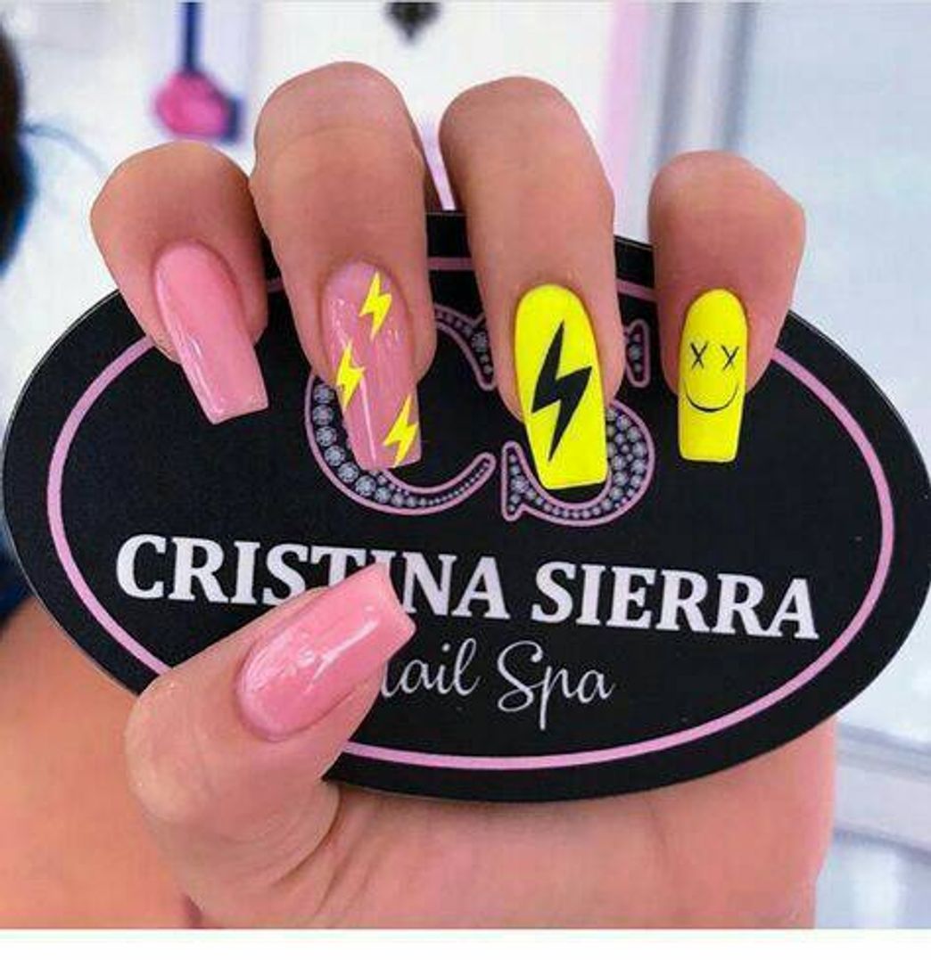 Social U N H A S ⛤