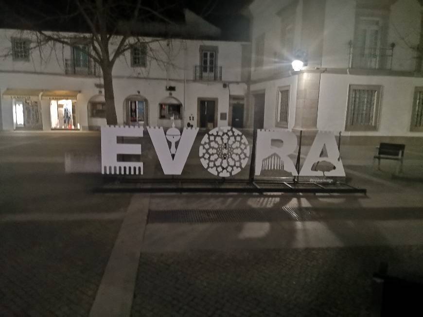 Lugar Évora