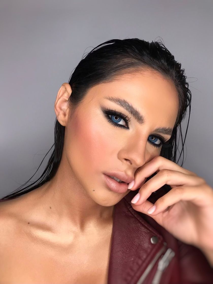 Social MISS TRAJKOVSKI (@misstrajkovskimua) • Instagram photos and ...