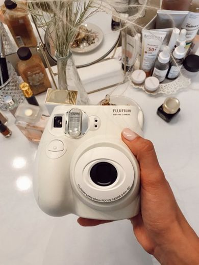 Fujifilm Instax Mini 9 - Cámara instantánea, Solo cámara, Blanco