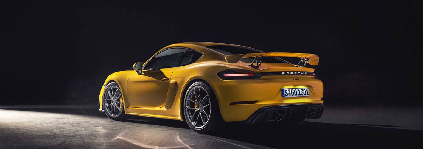 Moda Porsche Cayman GT4