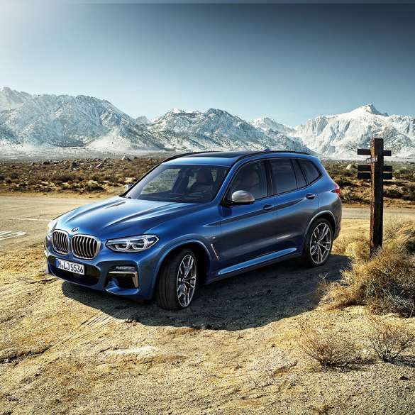 Social BMW X3
