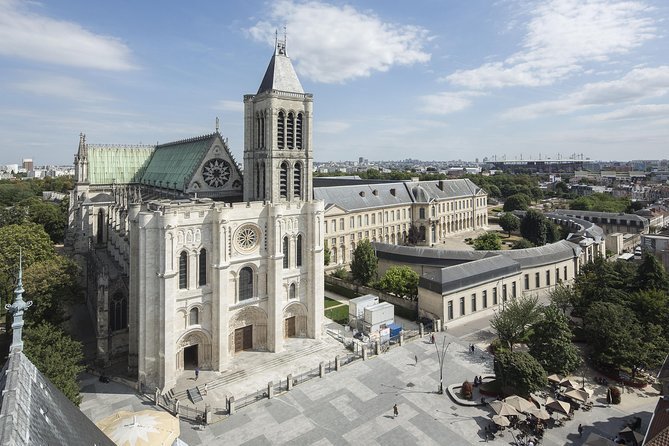 Place Basilique Cathédrale de Saint-Denis