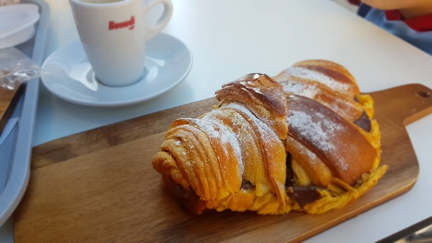 Restaurants O Melhor Croissant da Minha Rua