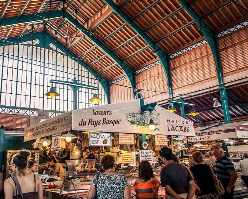 Lugares Les Halles de St Jean de Luz