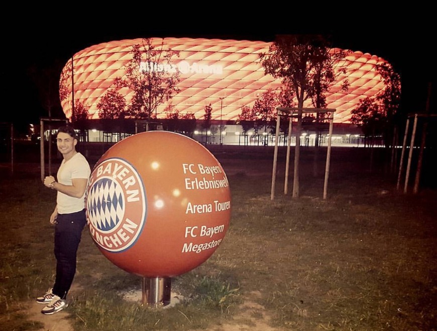 Lugar Bayern München Stadion