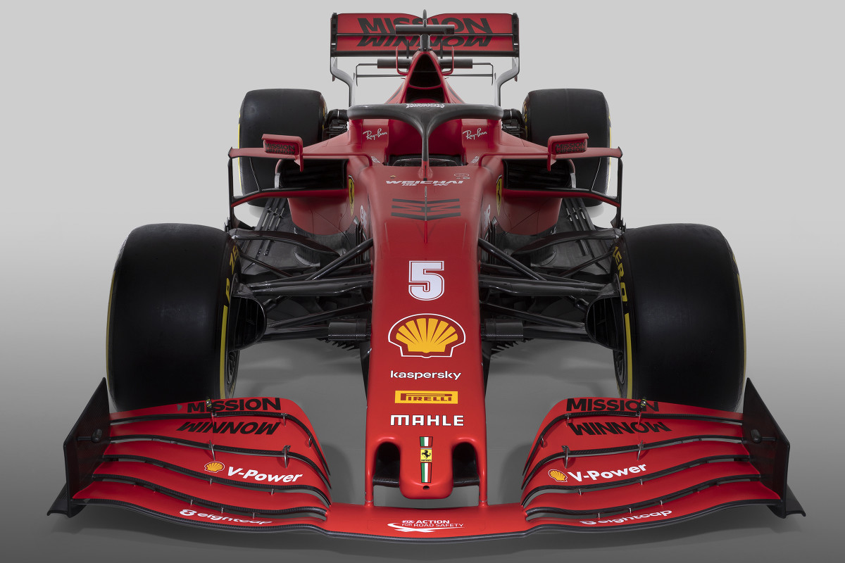 Moda Ferrari SF 1000