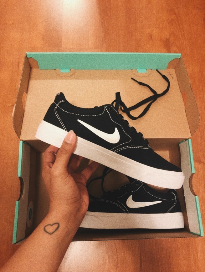 Social Nike SB Charge Canvas