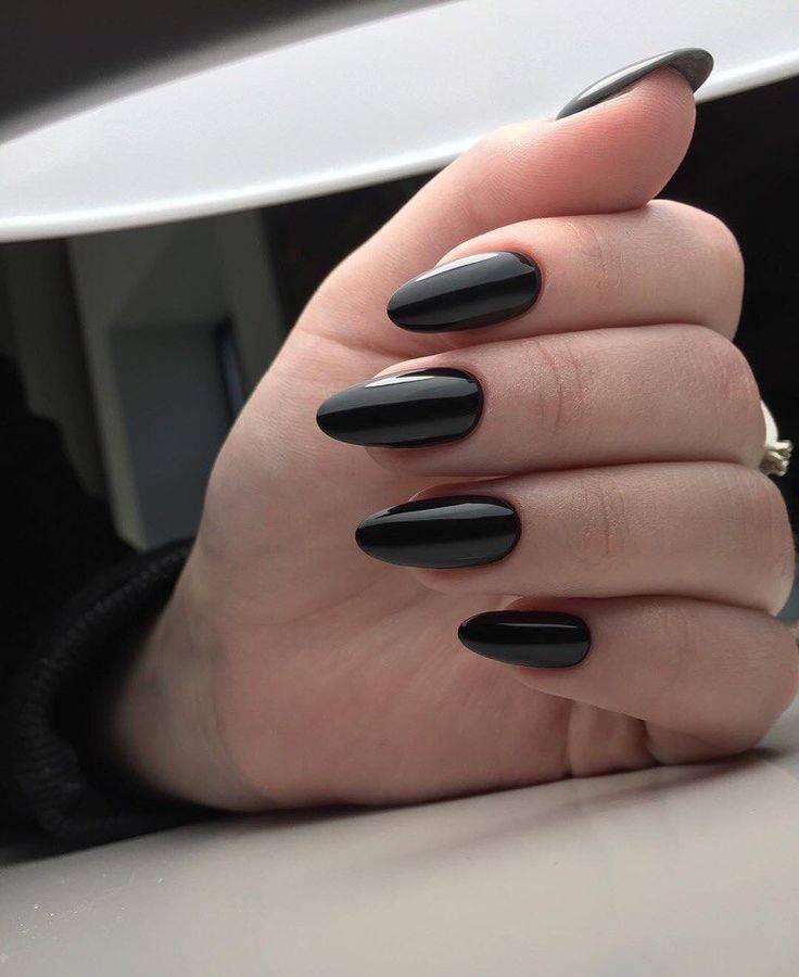 Moda Black nail 😍