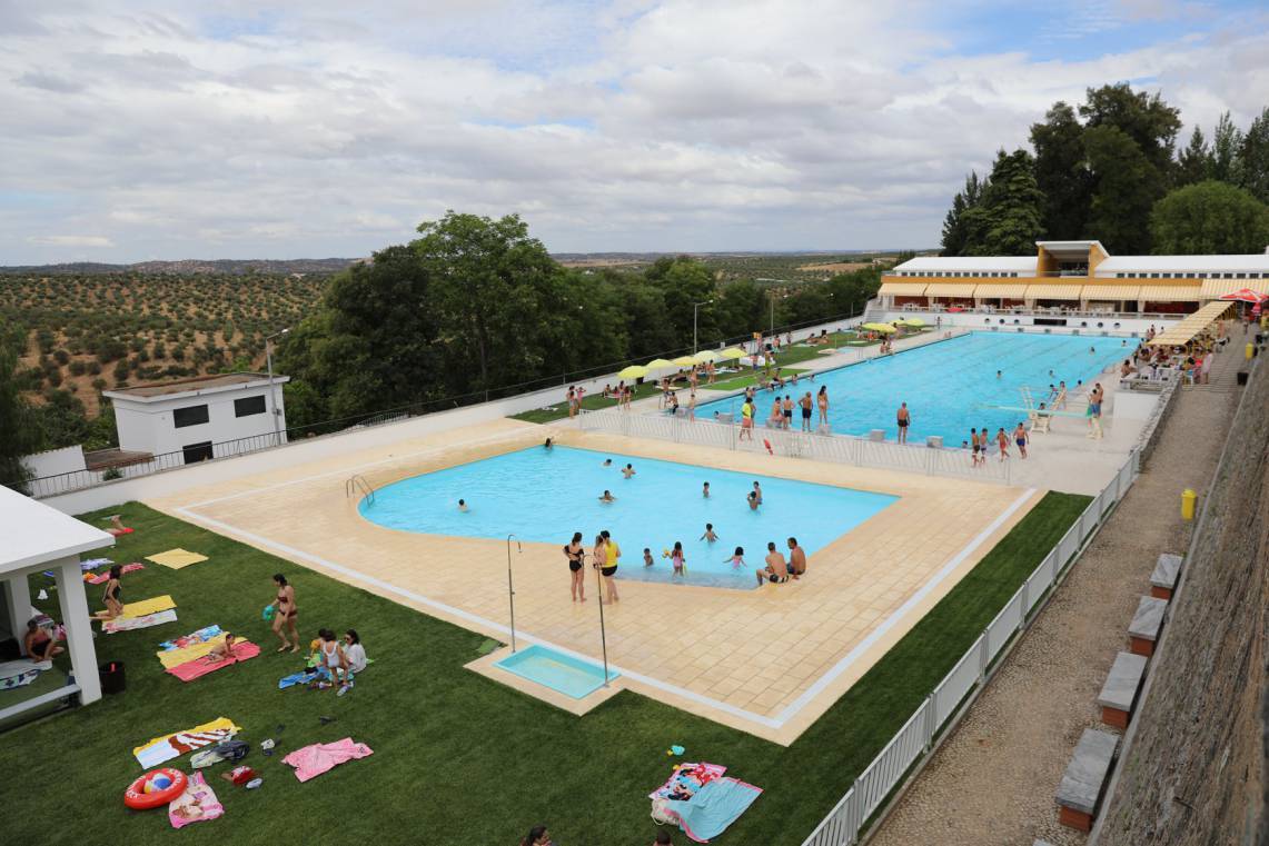Place Piscinas Municipais de Moura