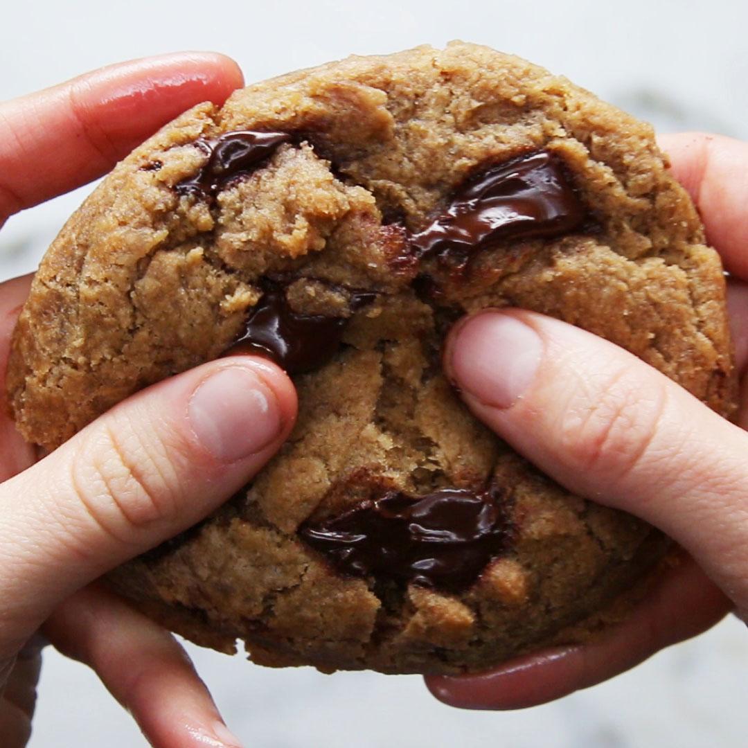 Social Vegan chocolate chip cookies
