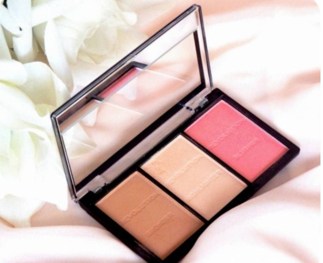 Makeup Revolution Blush Bronzer Highlighter Pallete