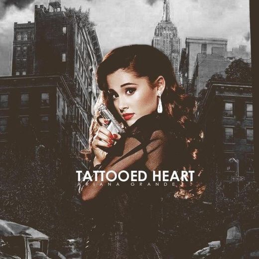 Ariana Grande - tattooed heart