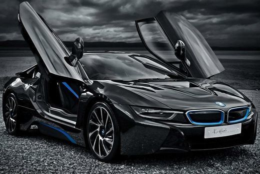 Social Bmw i8