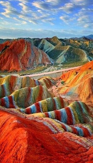 Zhangye Danxia Rainbow Inn