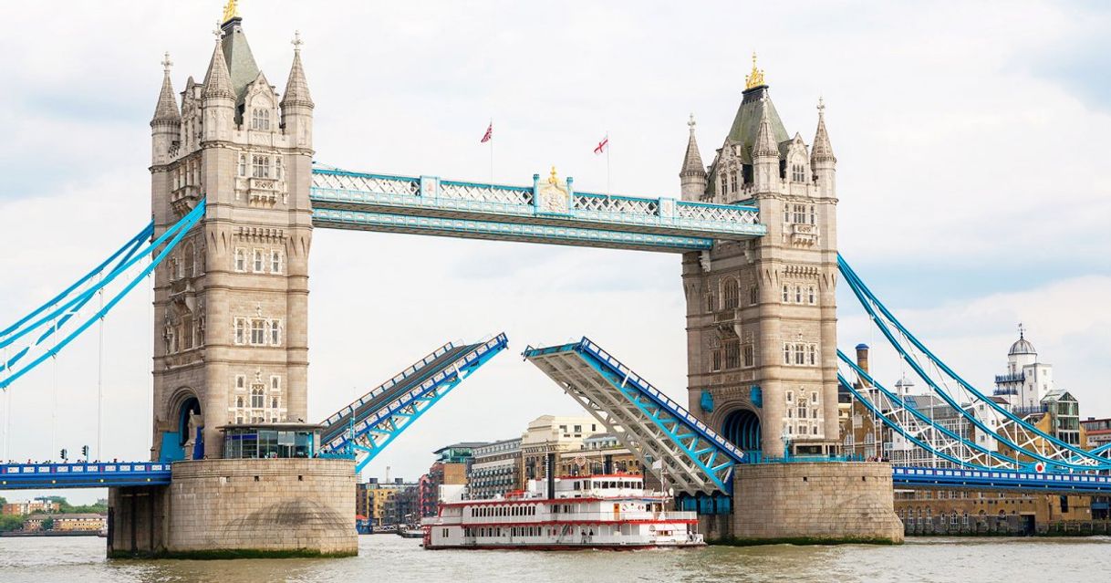 Lugar Tower Bridge