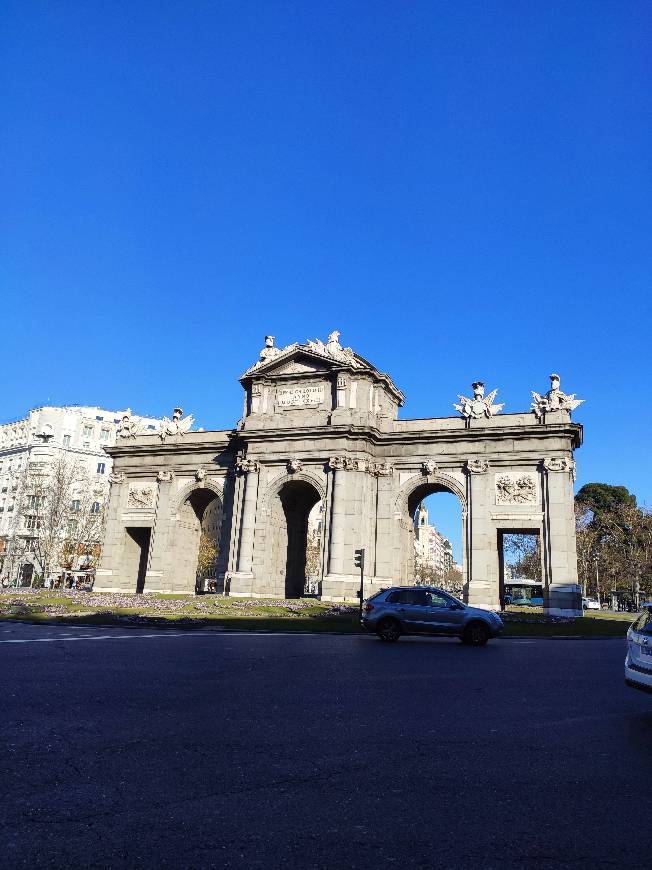 Lugar Puerta de Alcalá