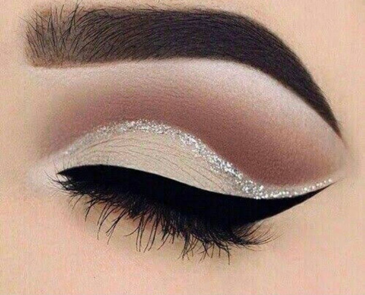 Moda Makeup 