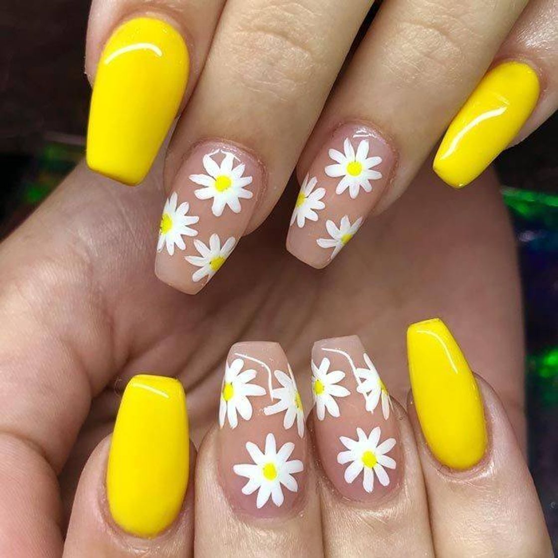 Fashion 💛🌼✨