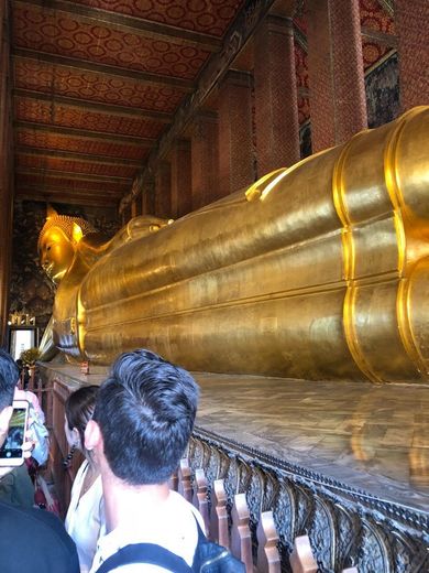 Wat Pho (Reclining Budha Statue)
