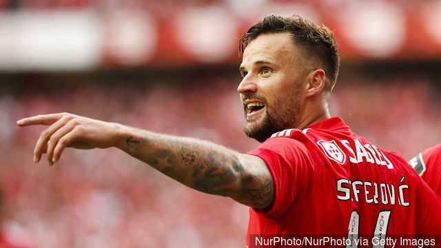 Social Haris Seferovic 