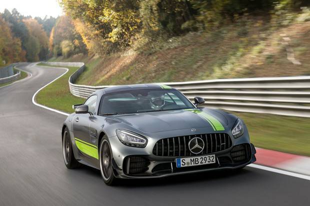 Moda Mercedes AMG GT-R PRO