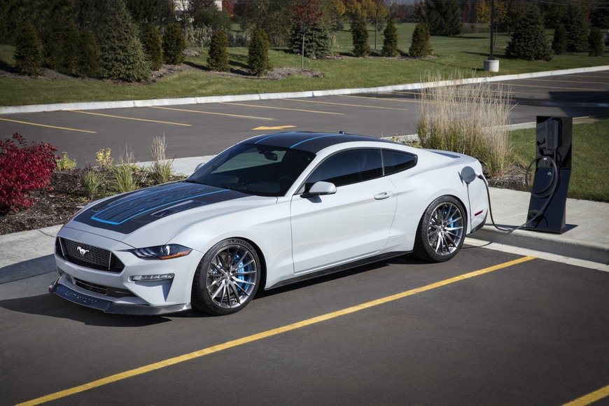 Fashion Ford Mustang Lithium 2020