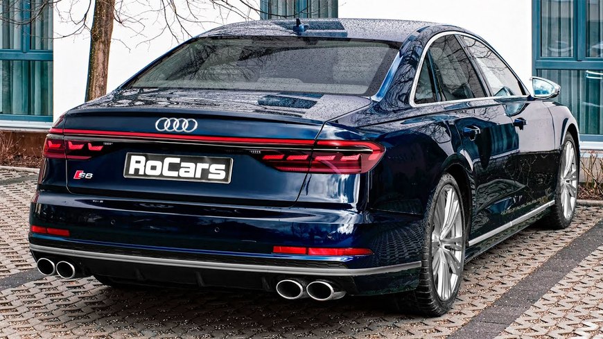 Moda Audi S8 - V8 Luxury Sedan  2020