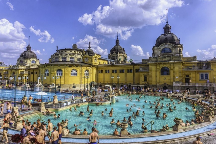 Place Széchenyi Thermal Bath