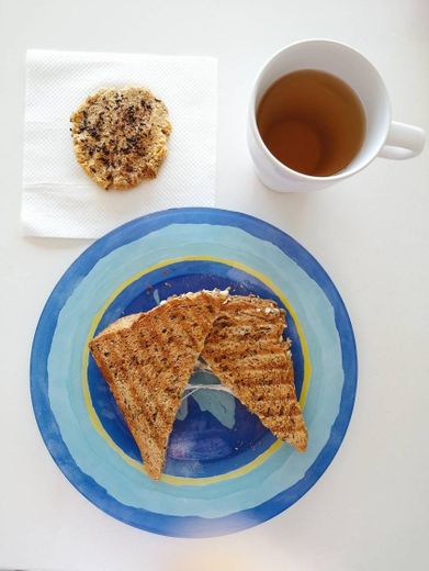 Tosta de queijo magro 