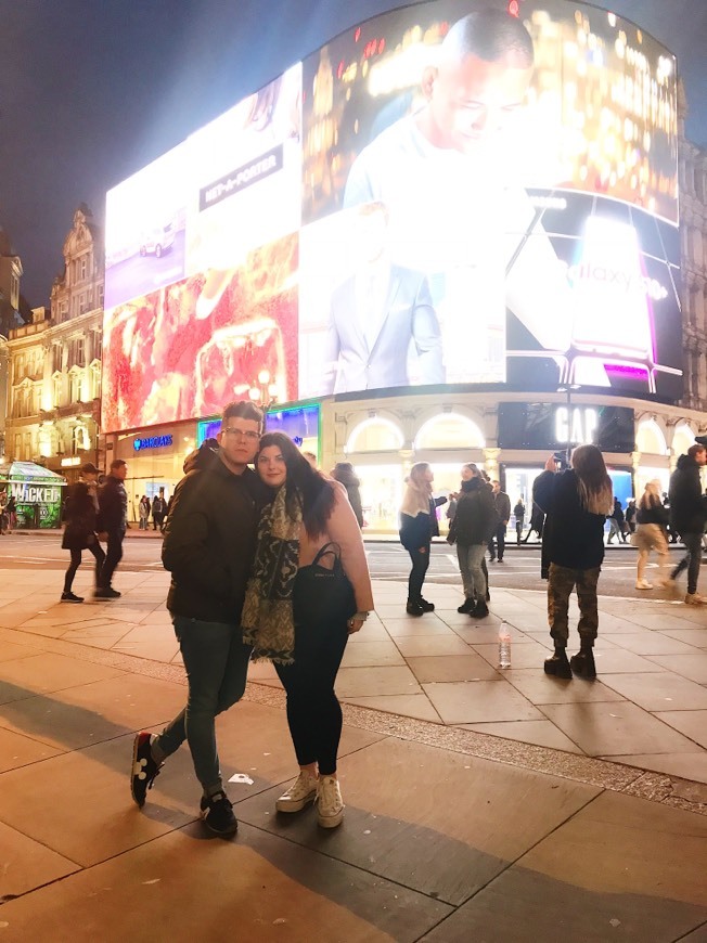 Lugar Piccadilly Circus